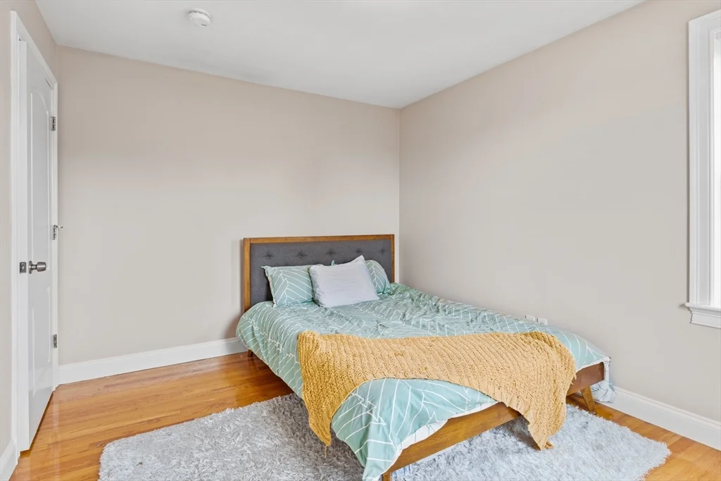 7 Fox St, Dorchester