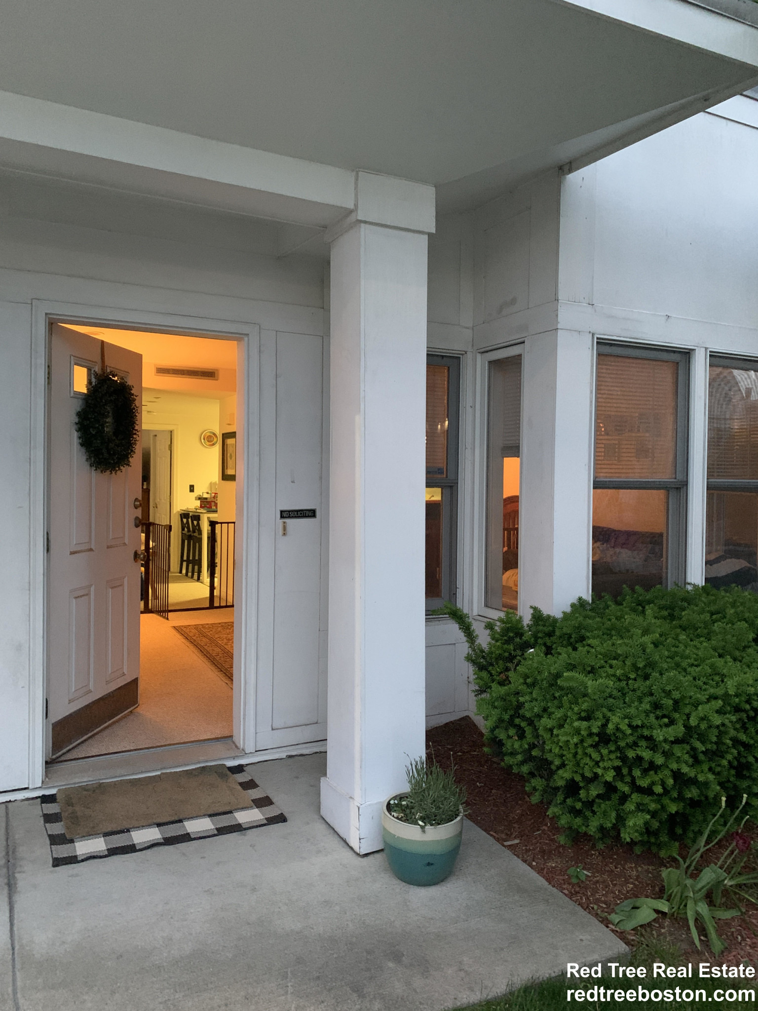 8 Glencoe St, Brighton