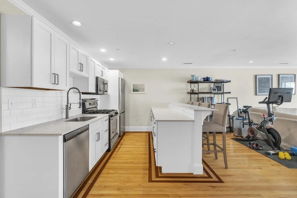 39 Dorchester St, South Boston