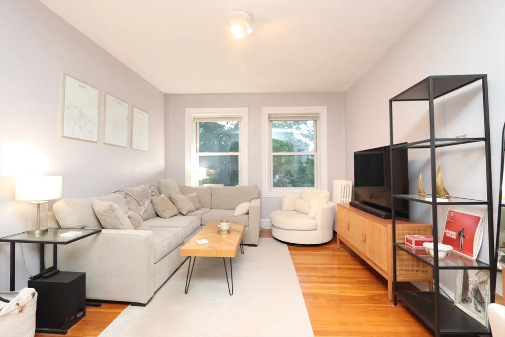 1662 Commonwealth Ave, Brighton