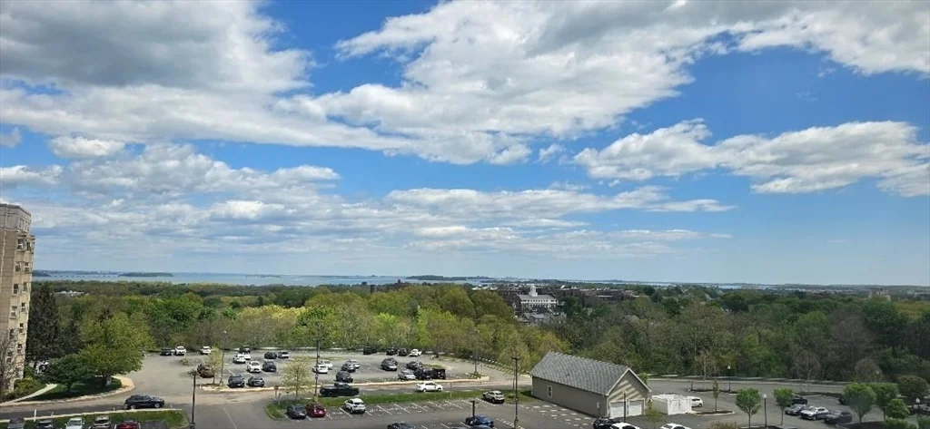 1 Cityview Ln, Quincy