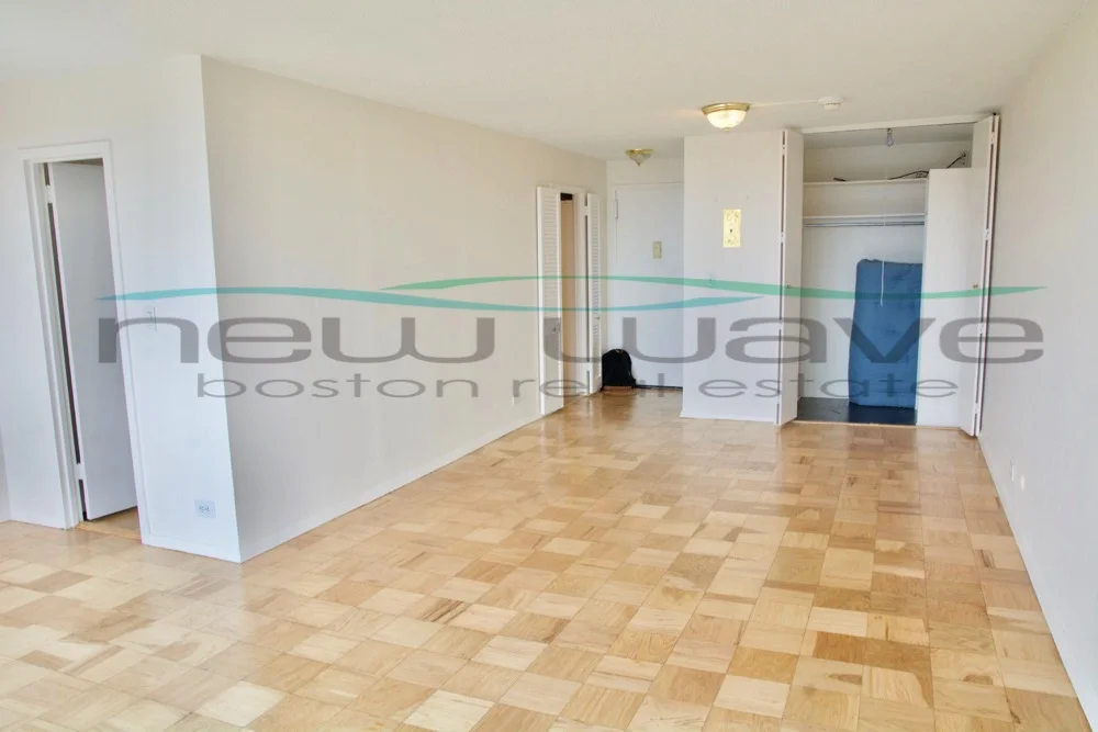 151 Tremont St, Back Bay