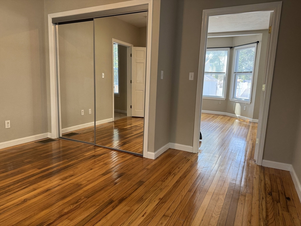 49 Paradise Rd, Swampscott