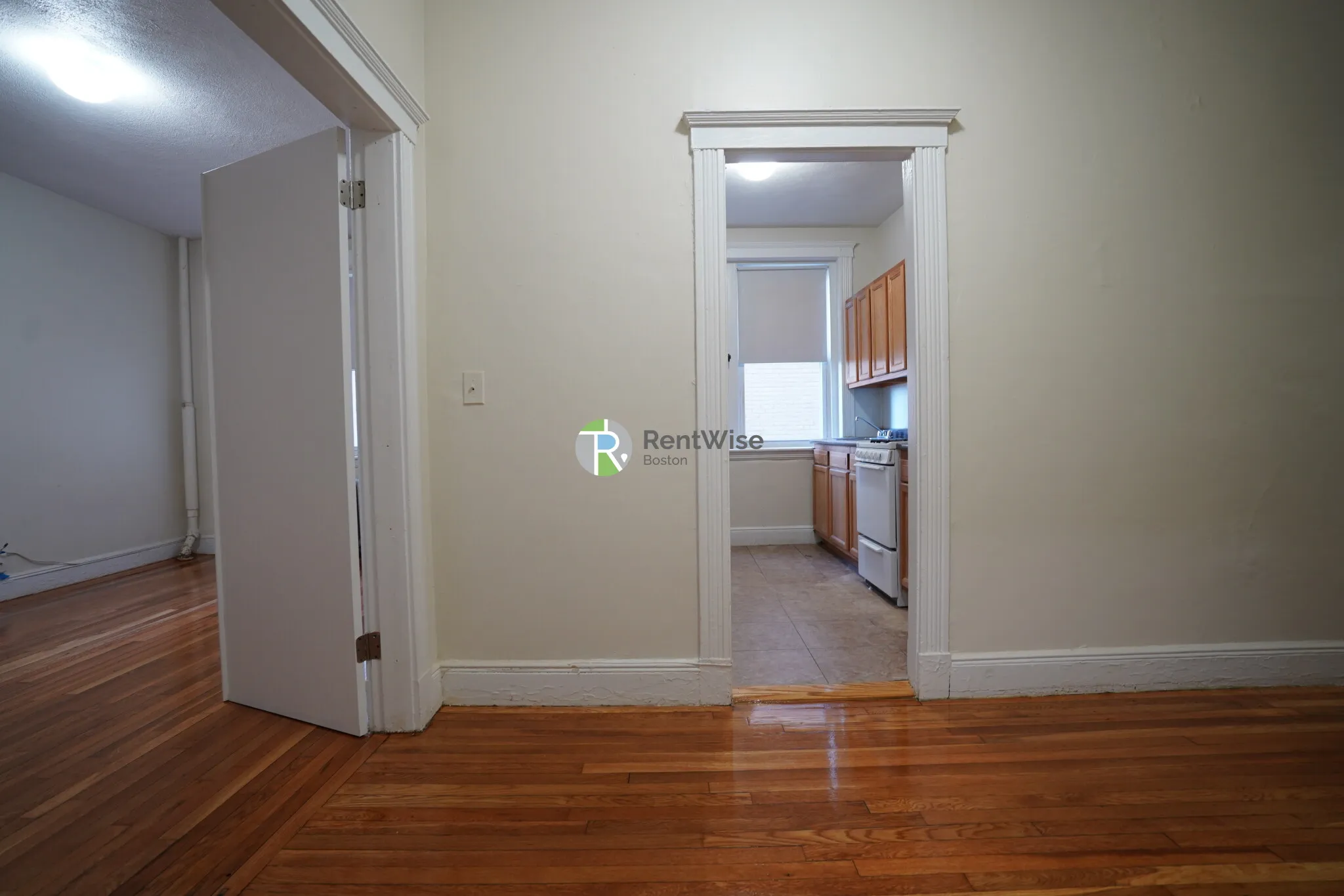 1810 Commonwealth Ave, Brighton