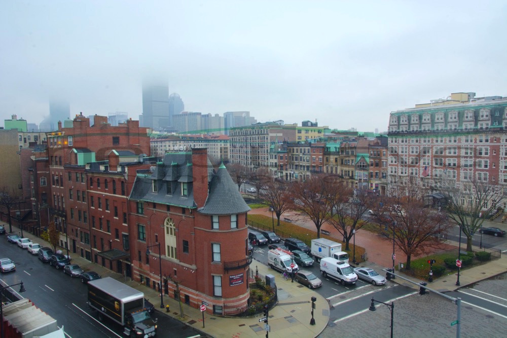 636 Beacon St, Fenway