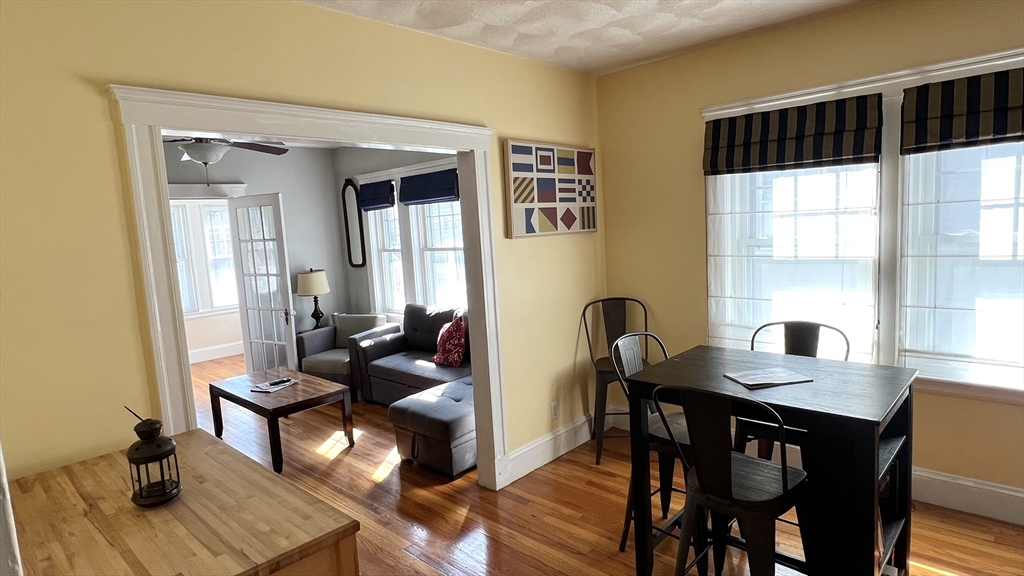 59 Cottage Park Rd, Winthrop