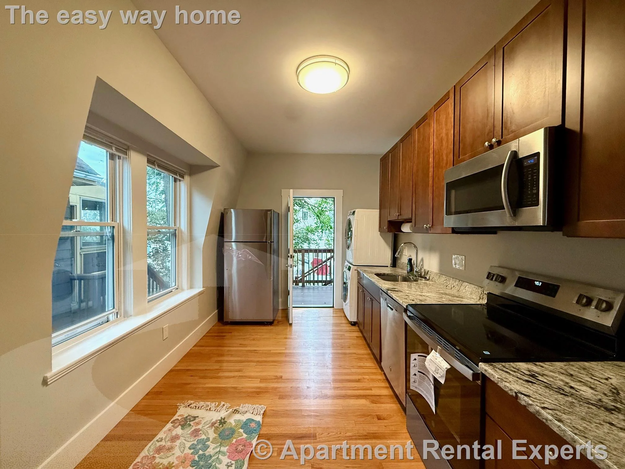 7 Leyden Ave, Magoun Square