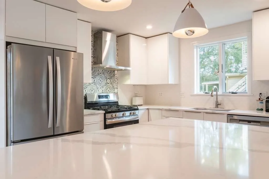 90 Monument, Medford