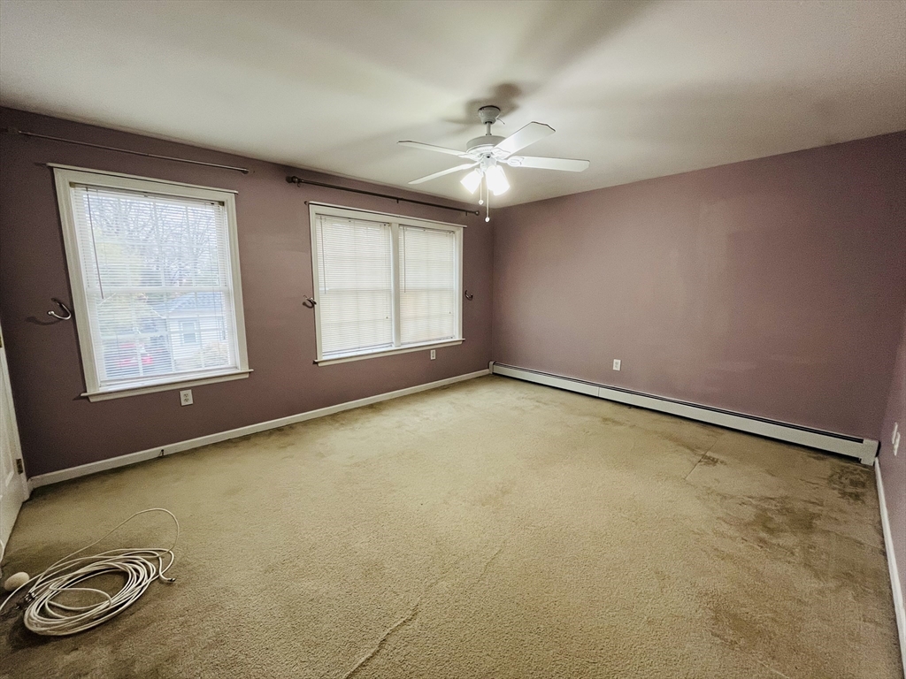 37 Glen Ave, Chelmsford