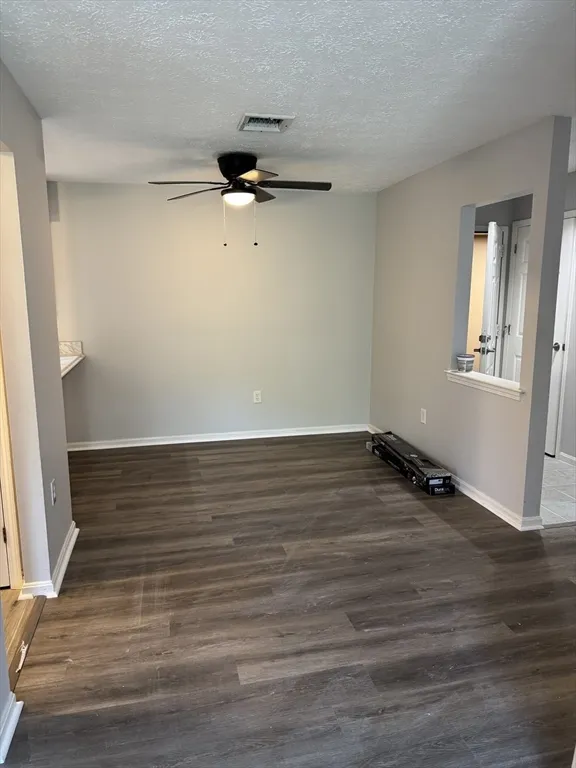 53 Steeplechase Ct, Zip 01832