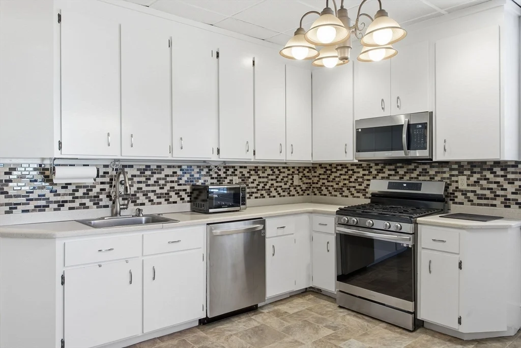 23 Olmstead, Jamaica Plain