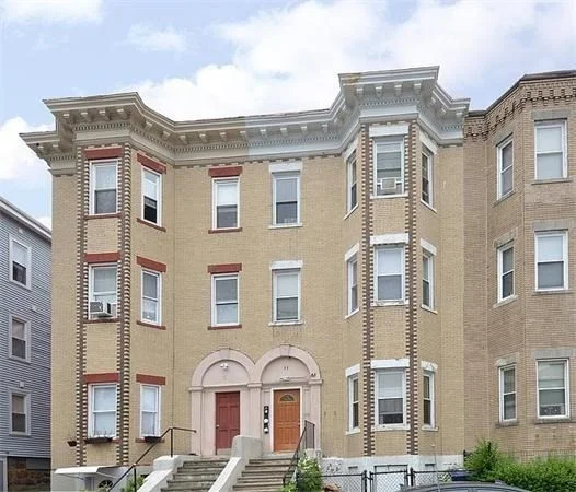 11 Forbes St, Jamaica Plain
