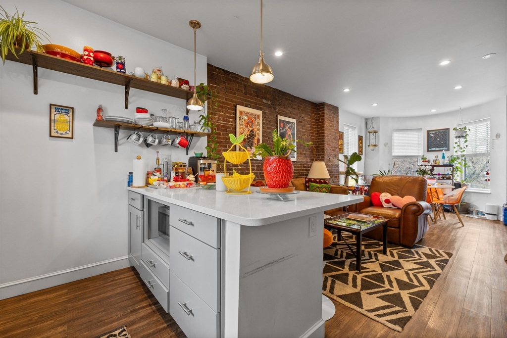 103 Broadway, Chelsea