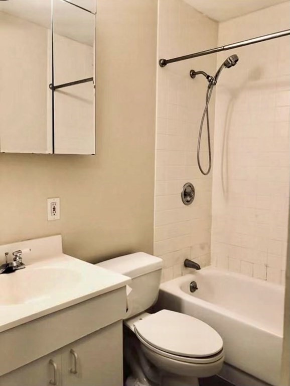 44 Washington St, Brookline Village