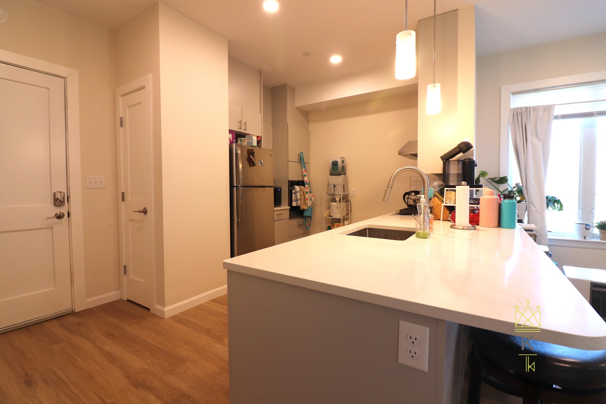 458 Washington St, Brighton