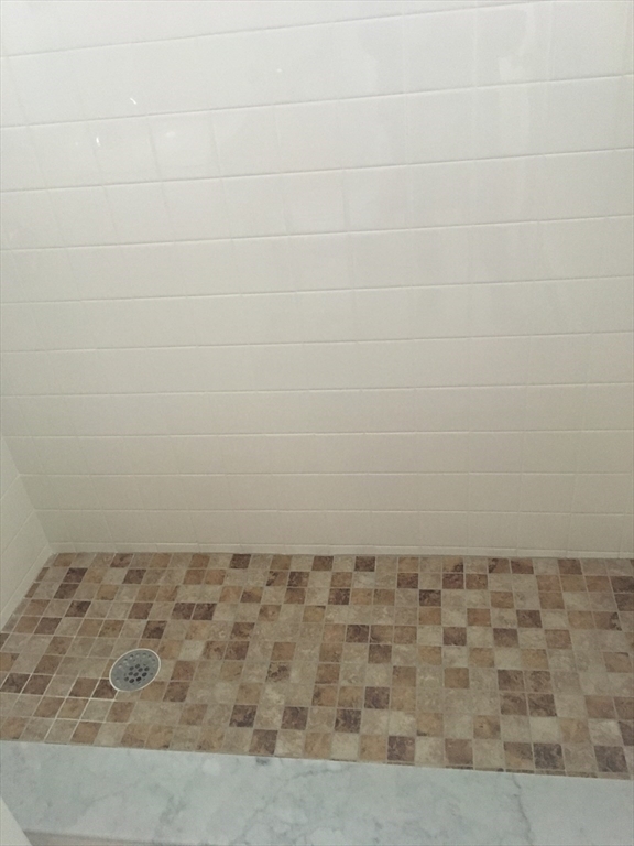 81 Sunnyside Ave, Winthrop