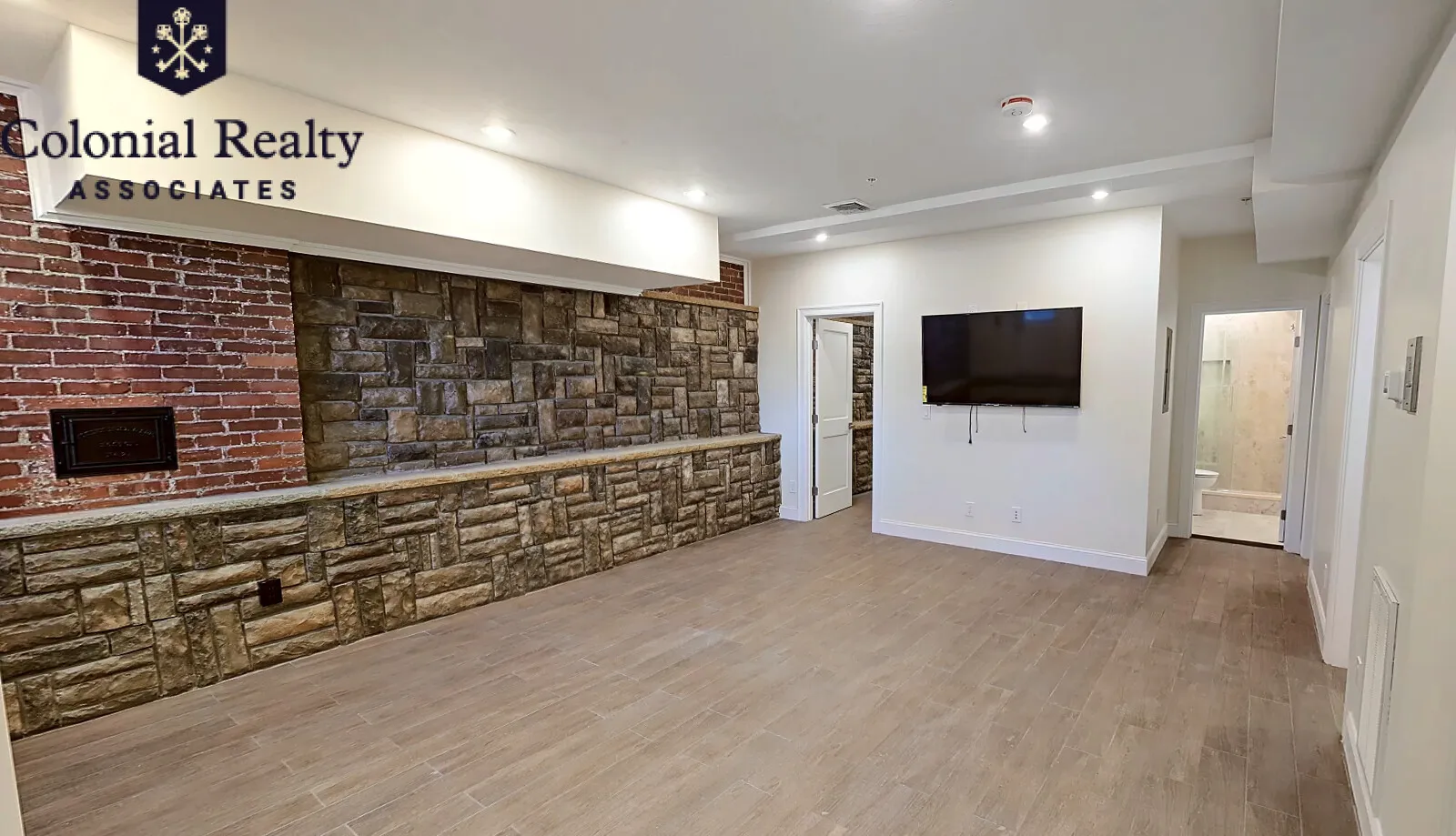 1616 Beacon St, Corey Hill