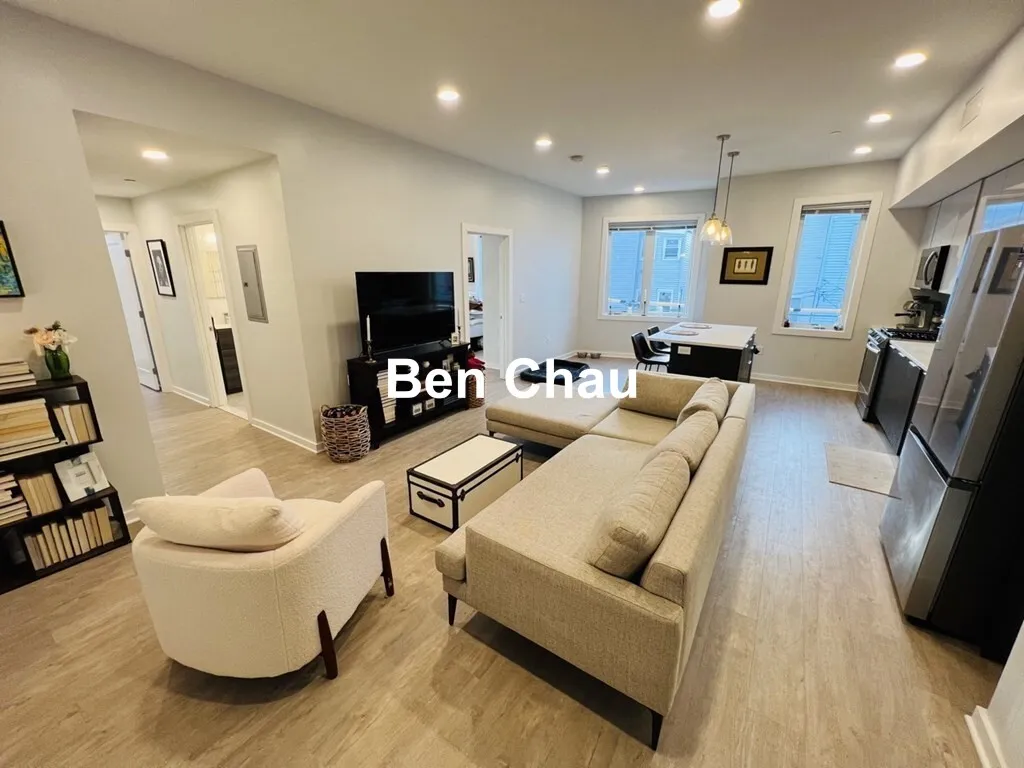 14 Ward St, Ward Two