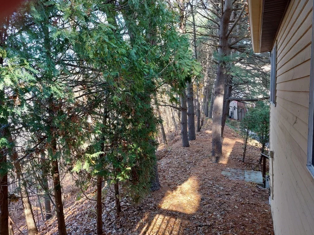 30 E Bluff Rd, Ashland