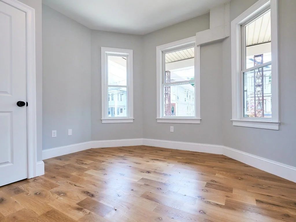 1114 Saratoga St, East Boston