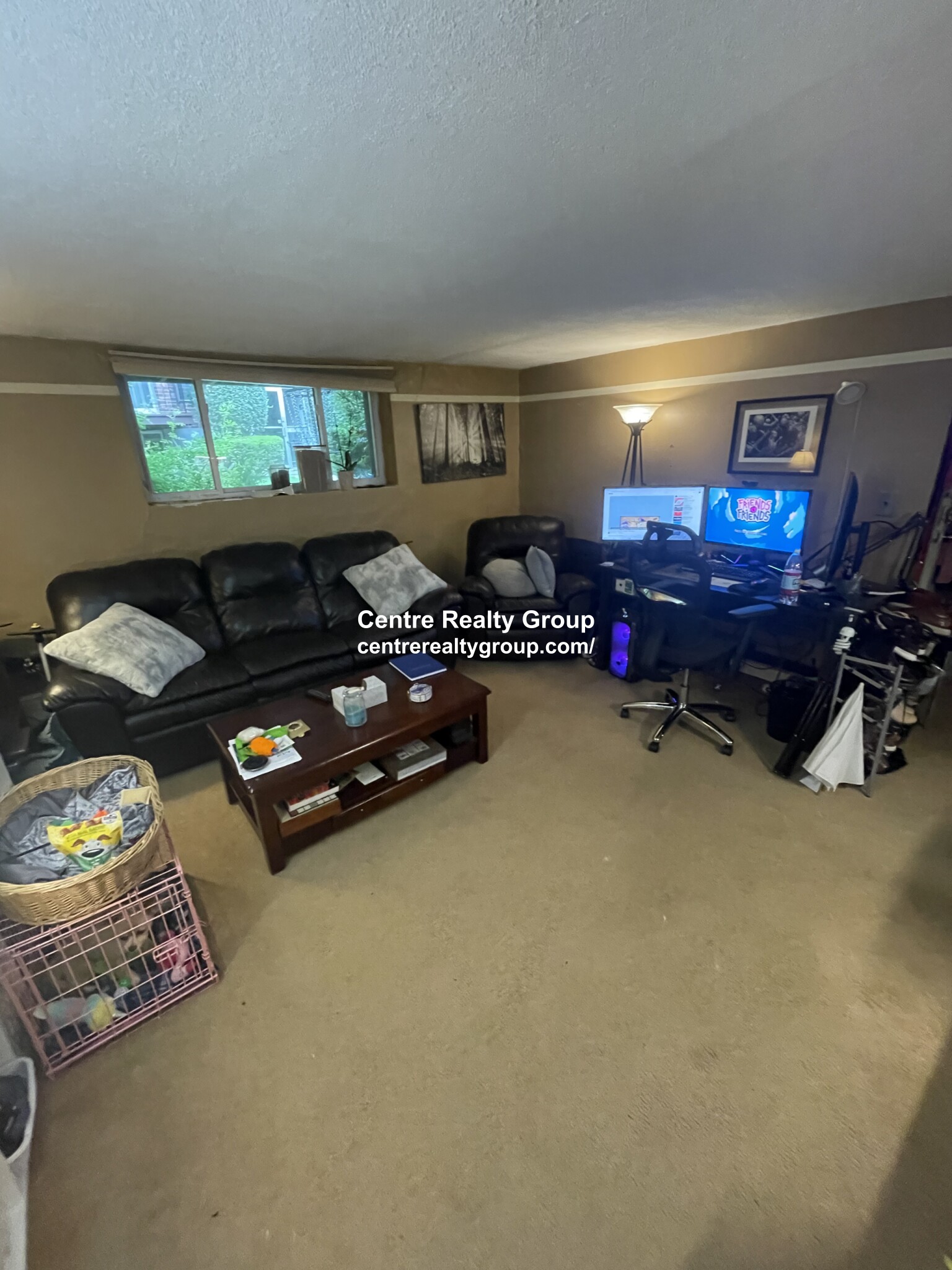 33 Westgate Rd, Chestnut Hill