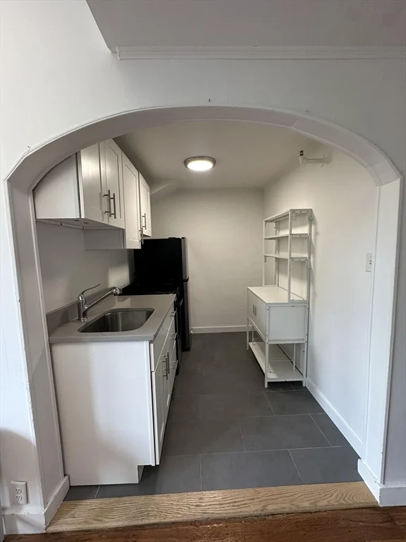 109 Charles St, Beacon Hill