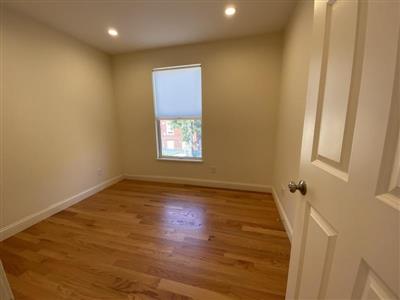 369 Harvard St, Mid-Cambridge