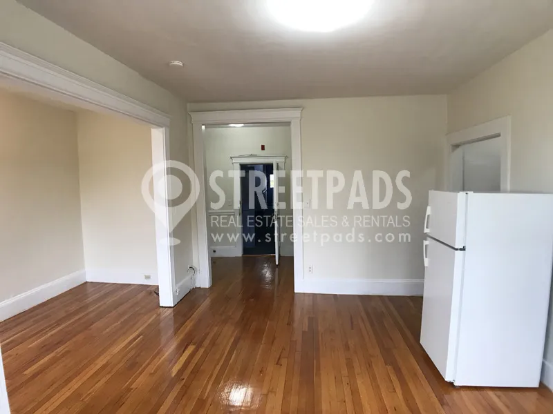 1334 Commonwealth Ave, Allston