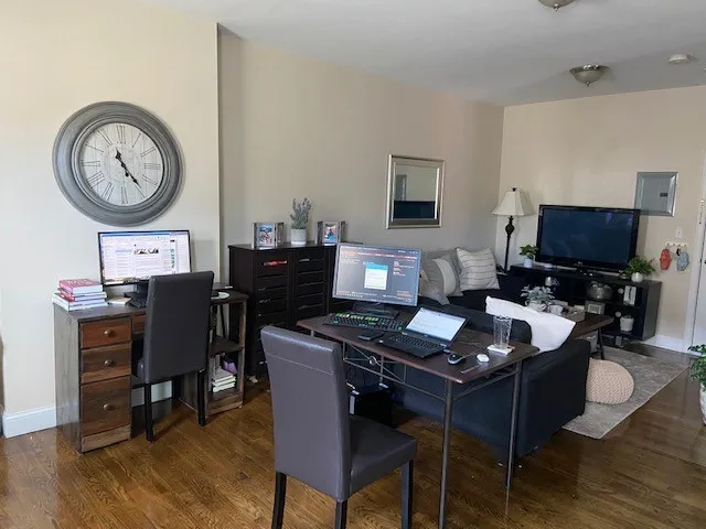 28 L St, South Boston