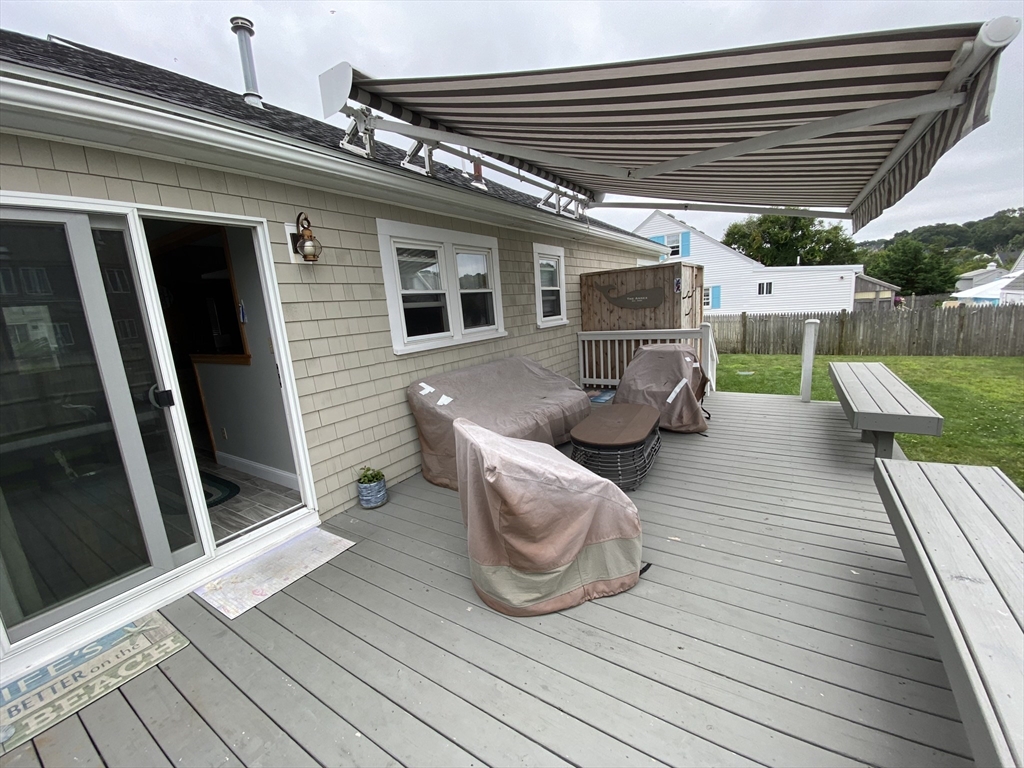 28 Constitution Rd, Marshfield