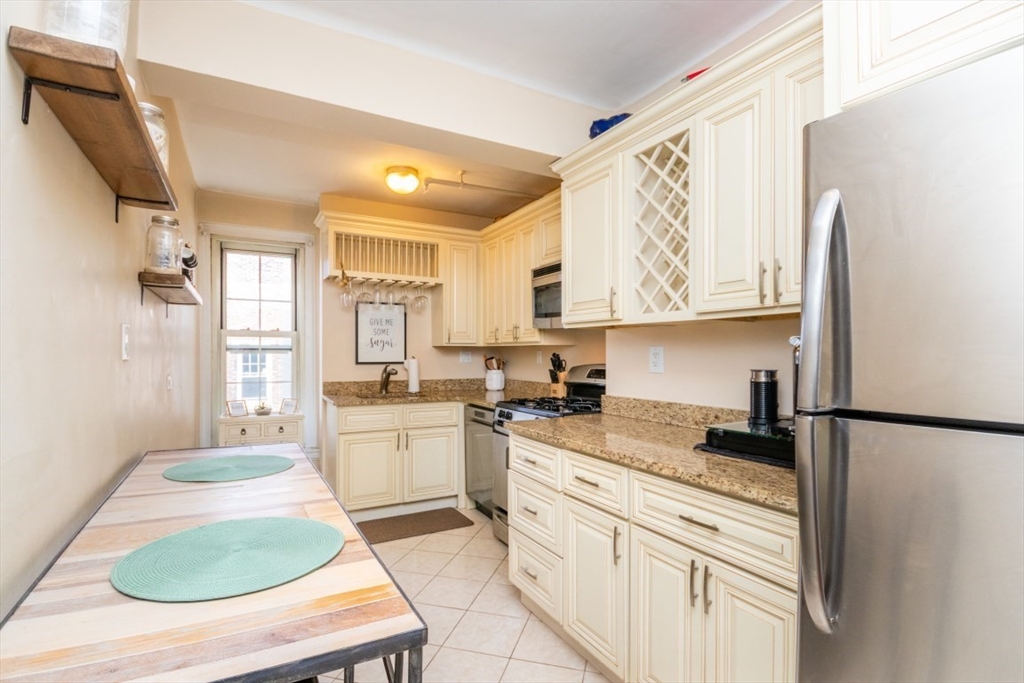 1450 Beacon St, Boston