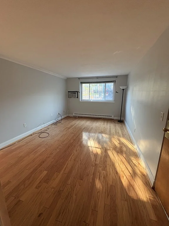 326 Broadway, Winter Hill