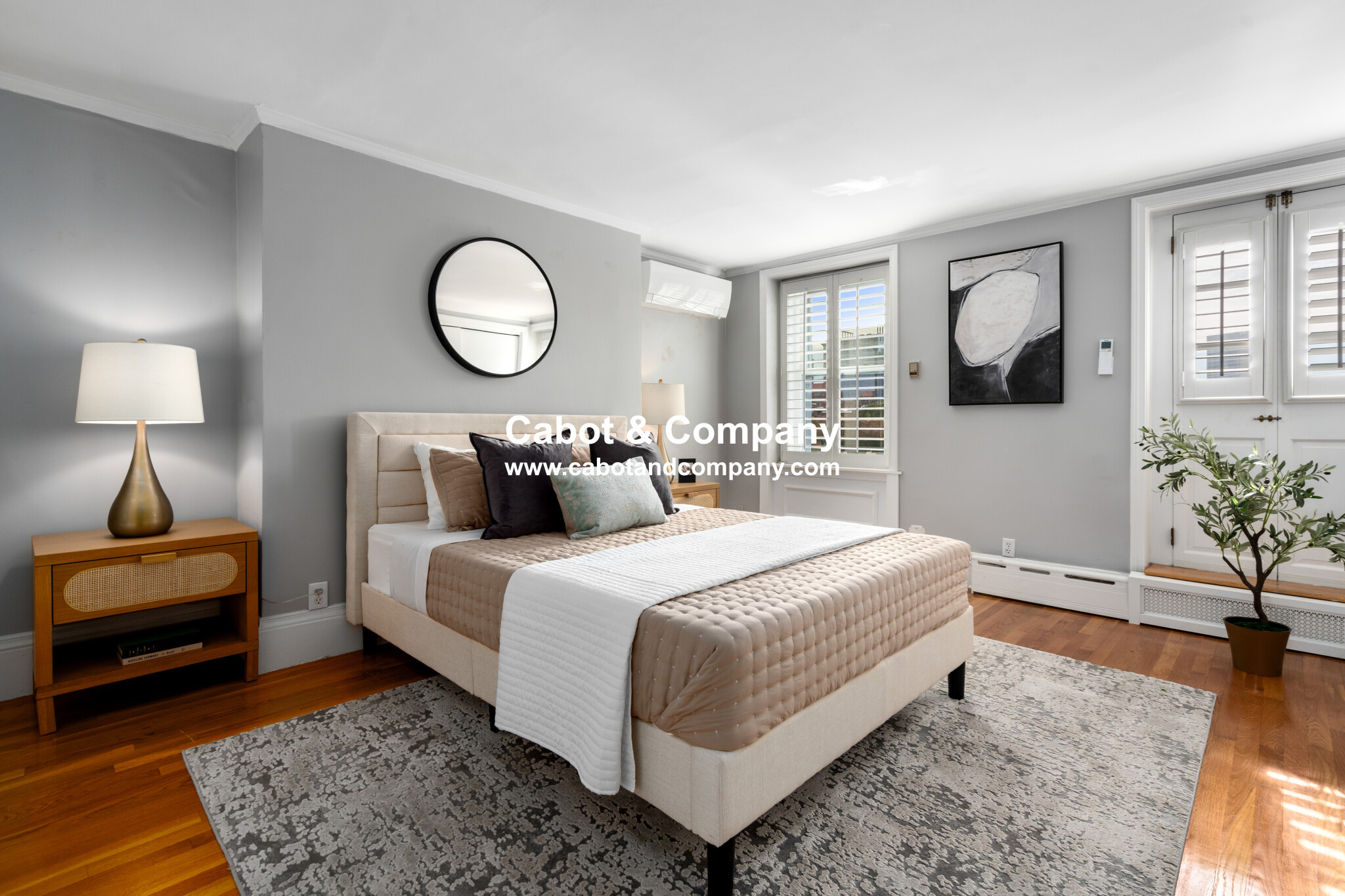 458 Beacon St, Back Bay