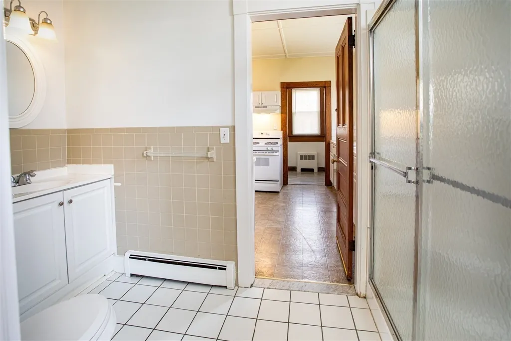 130 Underwood St, Fall River