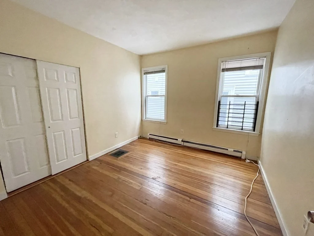 7 Iroquois, Mission Hill