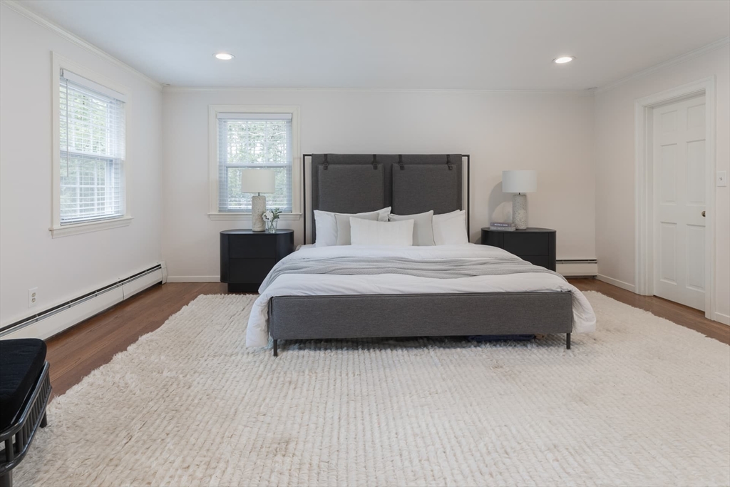 22 Bradford Rd, Weston