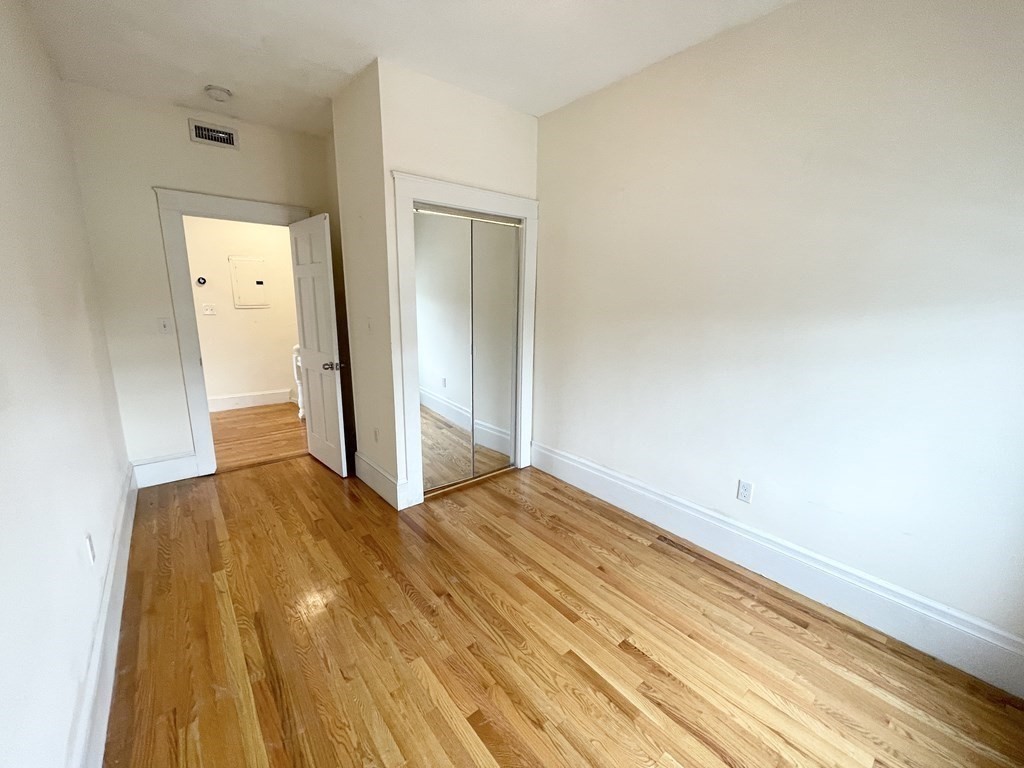 92 L St, South Boston