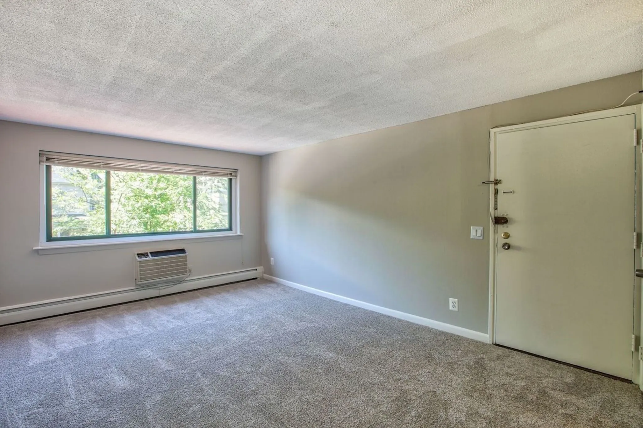 375 Harvard St, Mid-Cambridge
