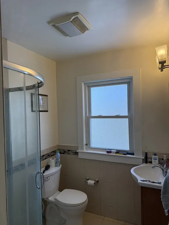 6 Cenacle Rd, Brighton