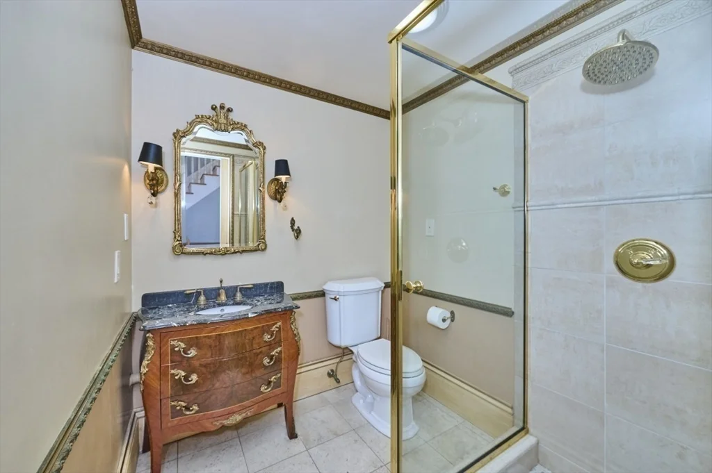 34 Yarmouth St, South End