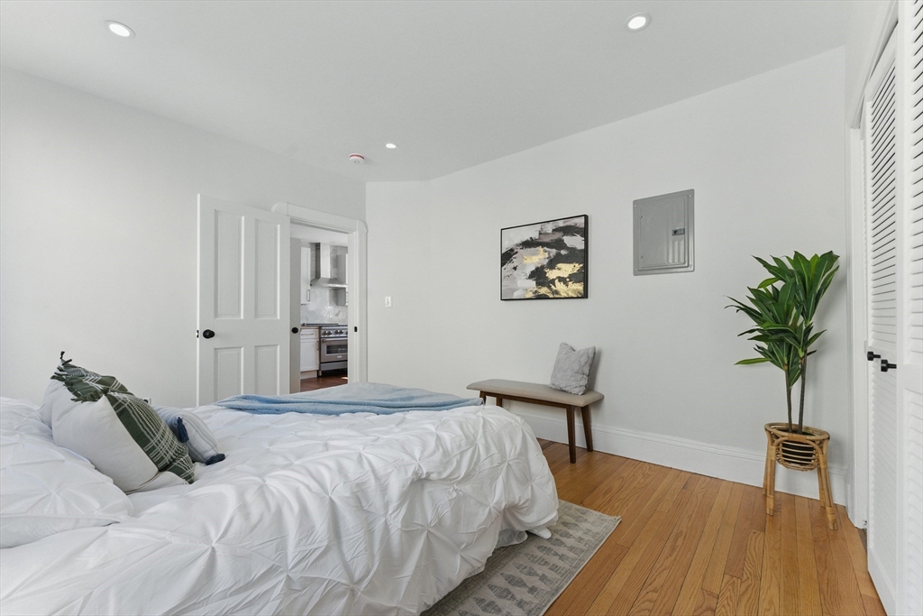 80 Shirley St, Winthrop