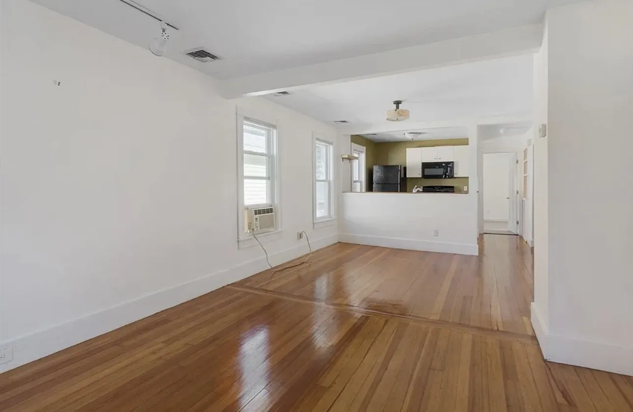 21 Florence St, Cambridgeport