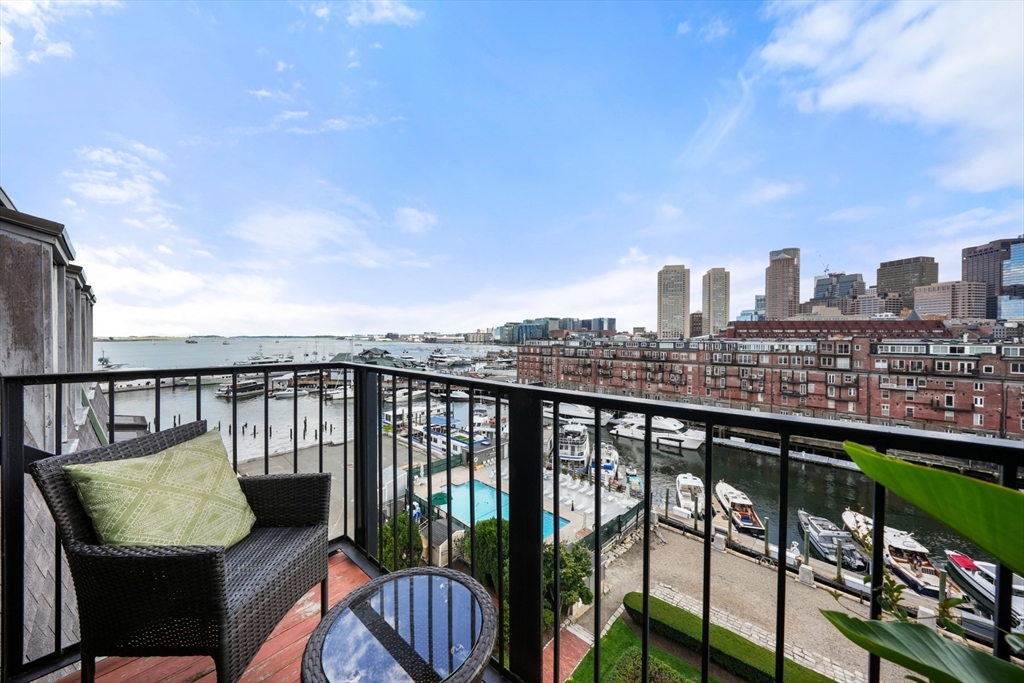 28 Atlantic Ave, Waterfront