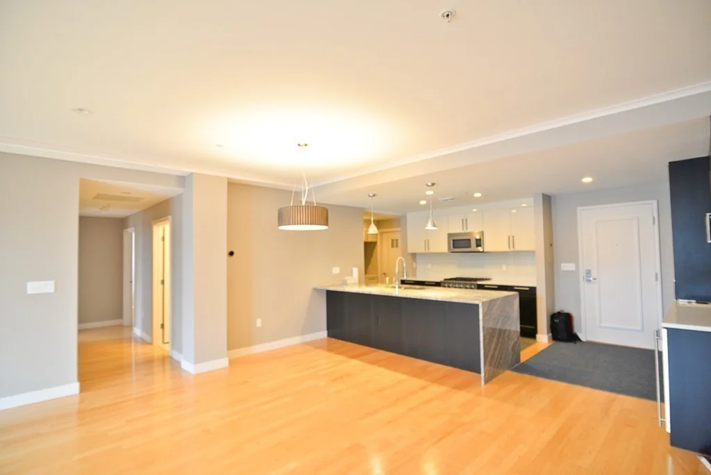 323 Boylston, Boylston Street