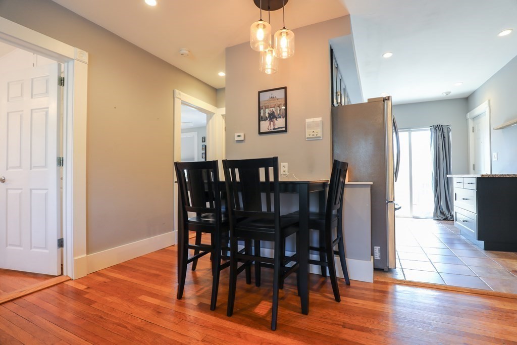 1718 Commonwealth Ave, Brighton