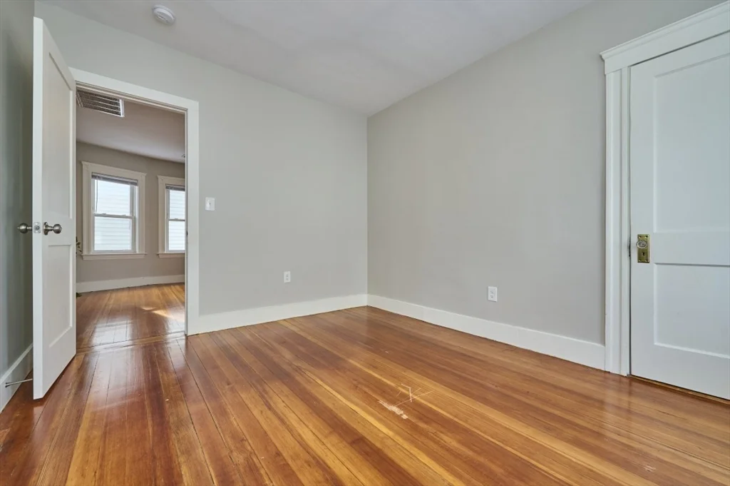 22 Burget Ave, Tufts University