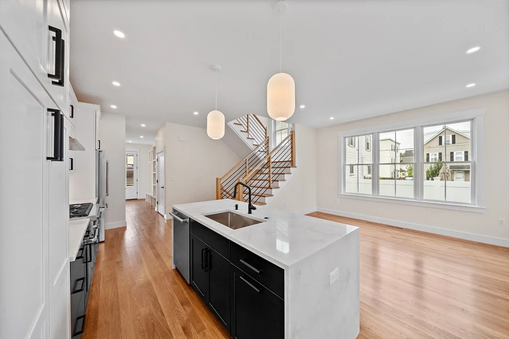 11 Jasset St, Nonantum