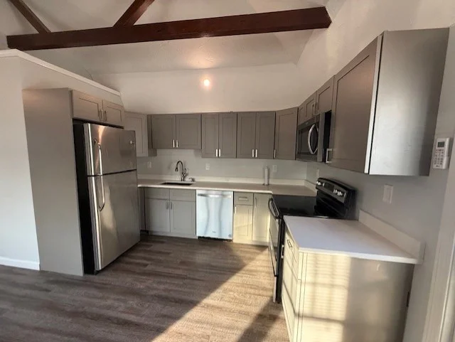 68 North Ave, Abington