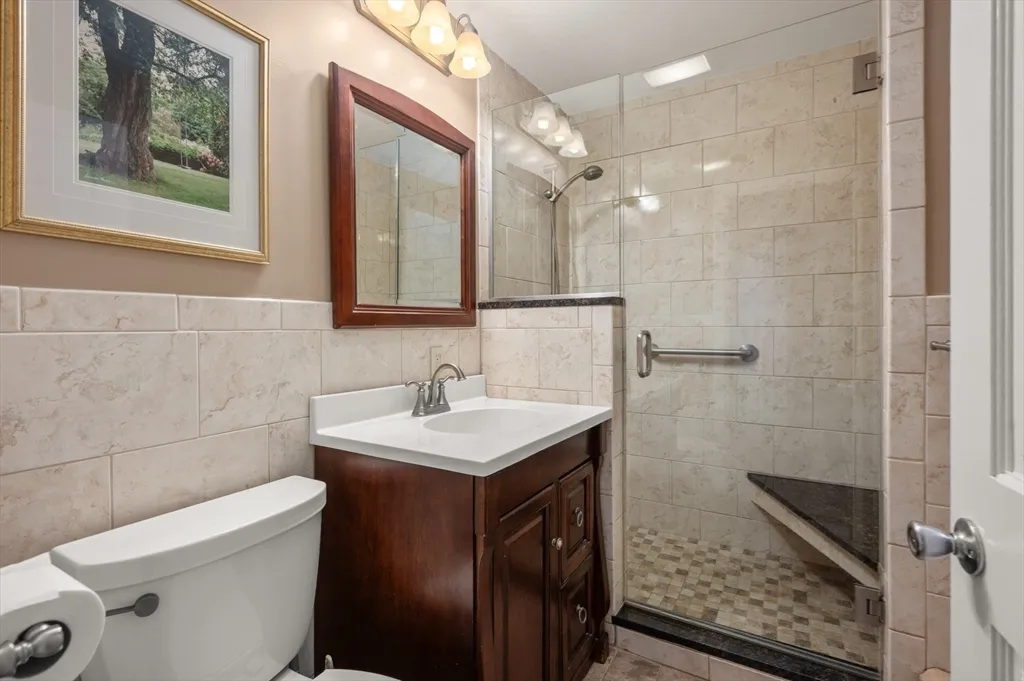 76 Windsor Rd, Tufts University