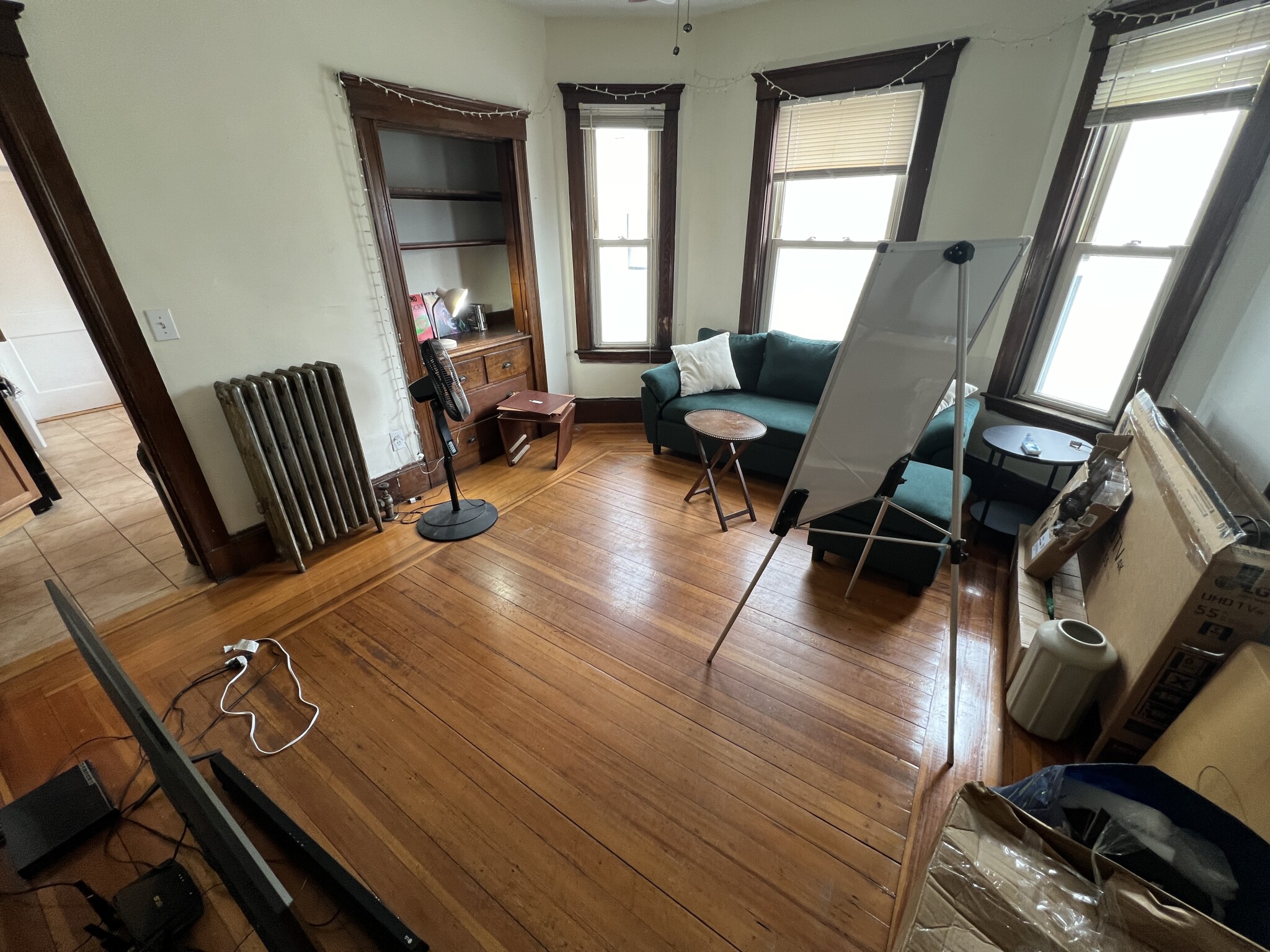 223 Holland St, Teele Square